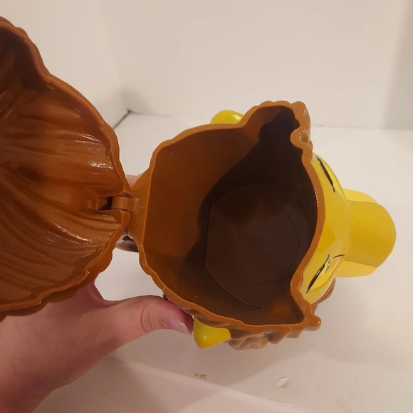 Disney On Ice The Lion King Simba Head Flip Lid Plastic Mug with Handle - Picture 5 of 6